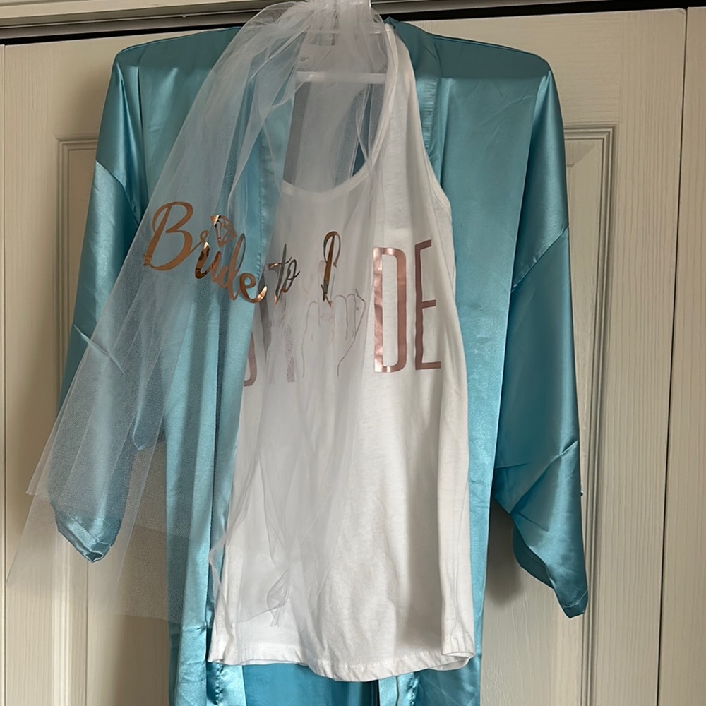 Bride set, bride to be set, robe, tank, veil